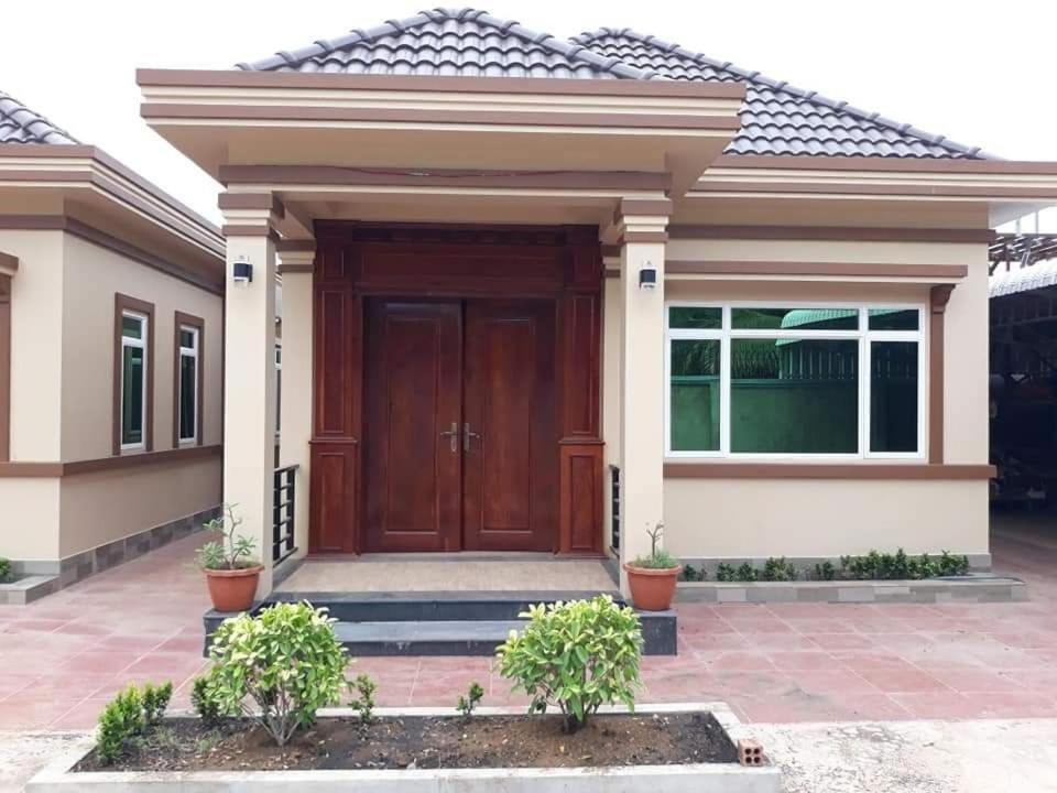 Serei Saophoan Villa Homestay Sisophon Exteriör bild