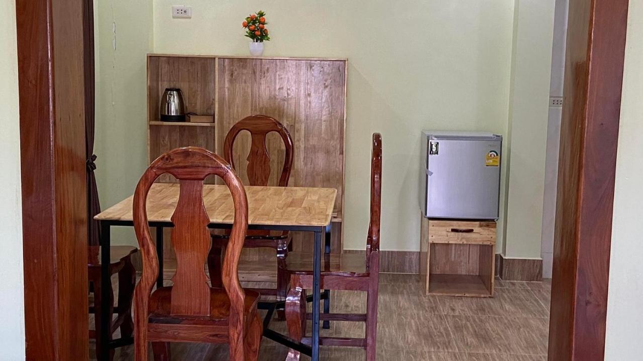 Serei Saophoan Villa Homestay Sisophon Exteriör bild
