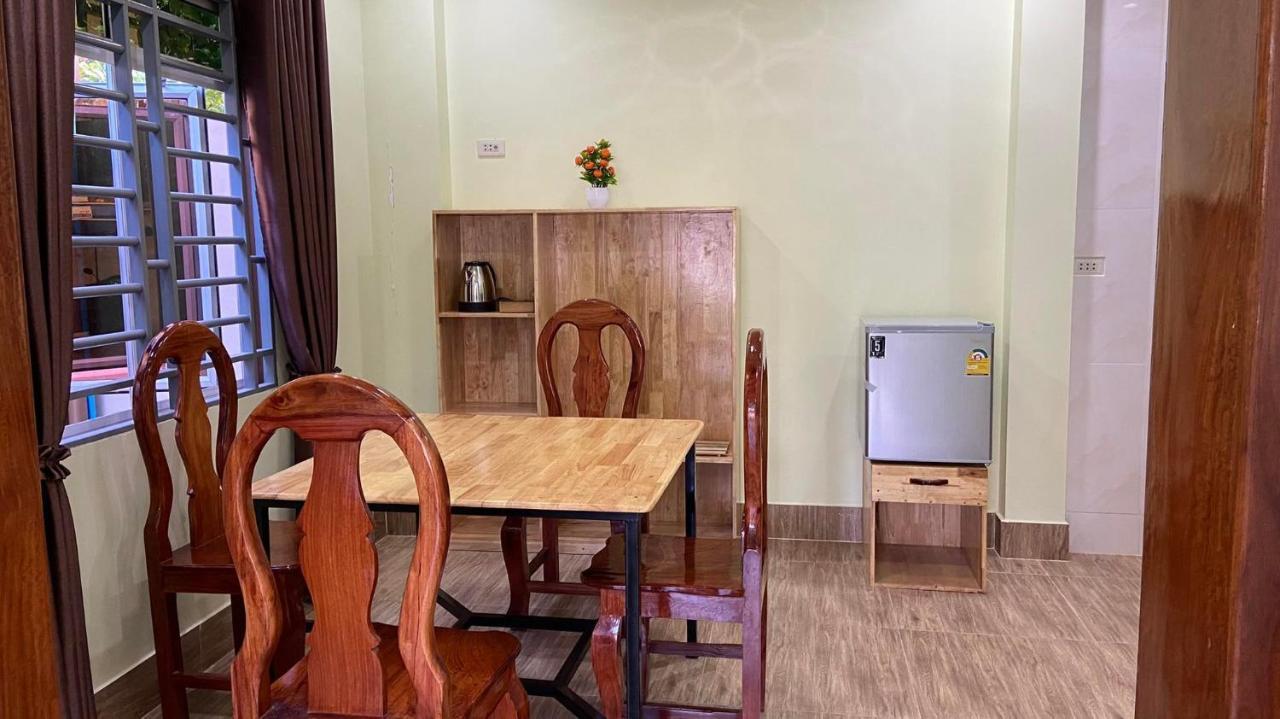 Serei Saophoan Villa Homestay Sisophon Exteriör bild