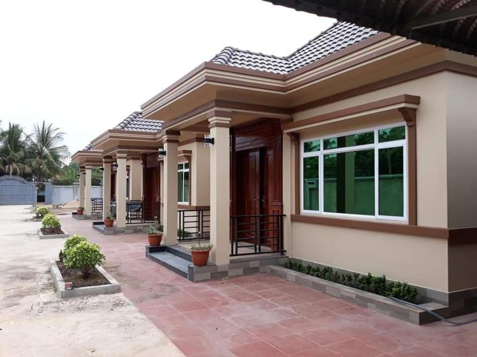 Serei Saophoan Villa Homestay Sisophon Exteriör bild