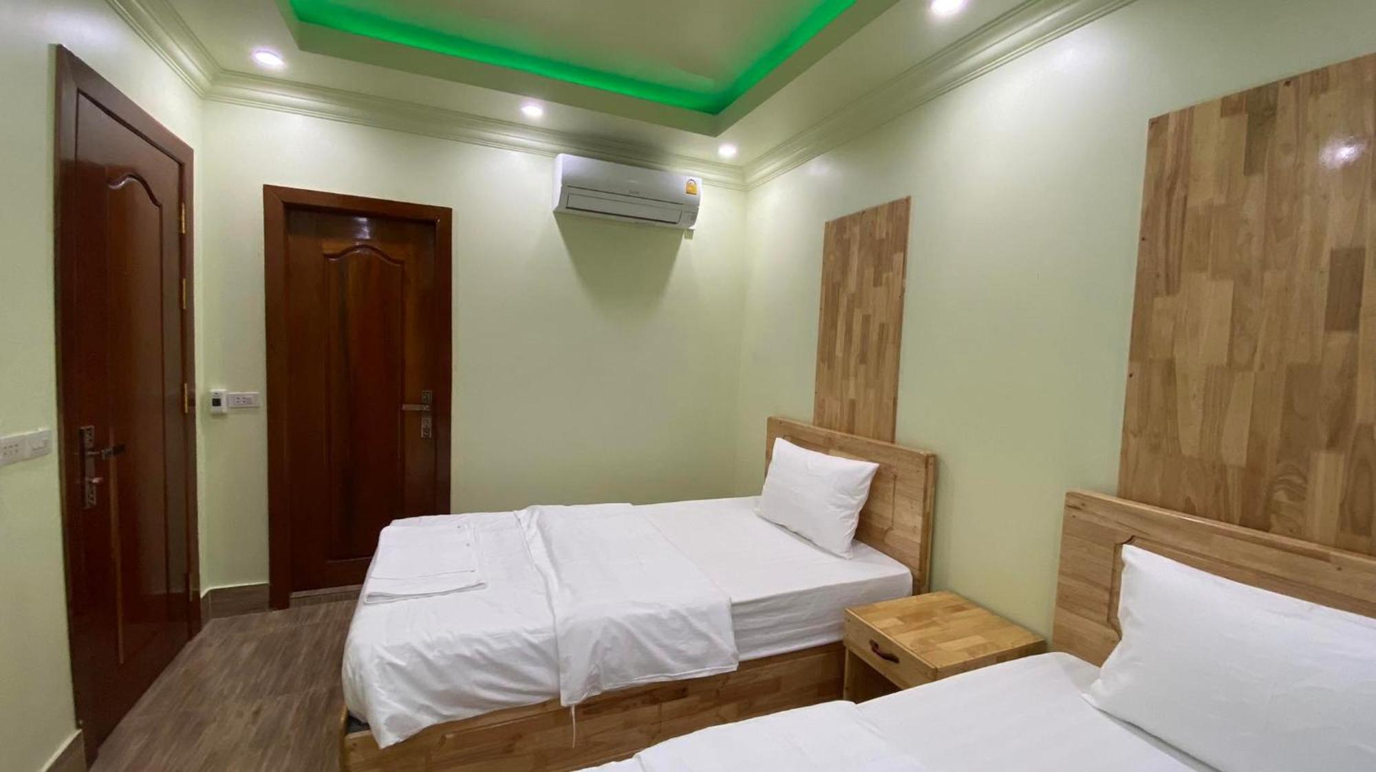 Serei Saophoan Villa Homestay Sisophon Exteriör bild